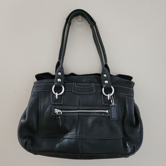 Coach Penelope Black Leather Shoulder Handbag - Picture 1 of 10